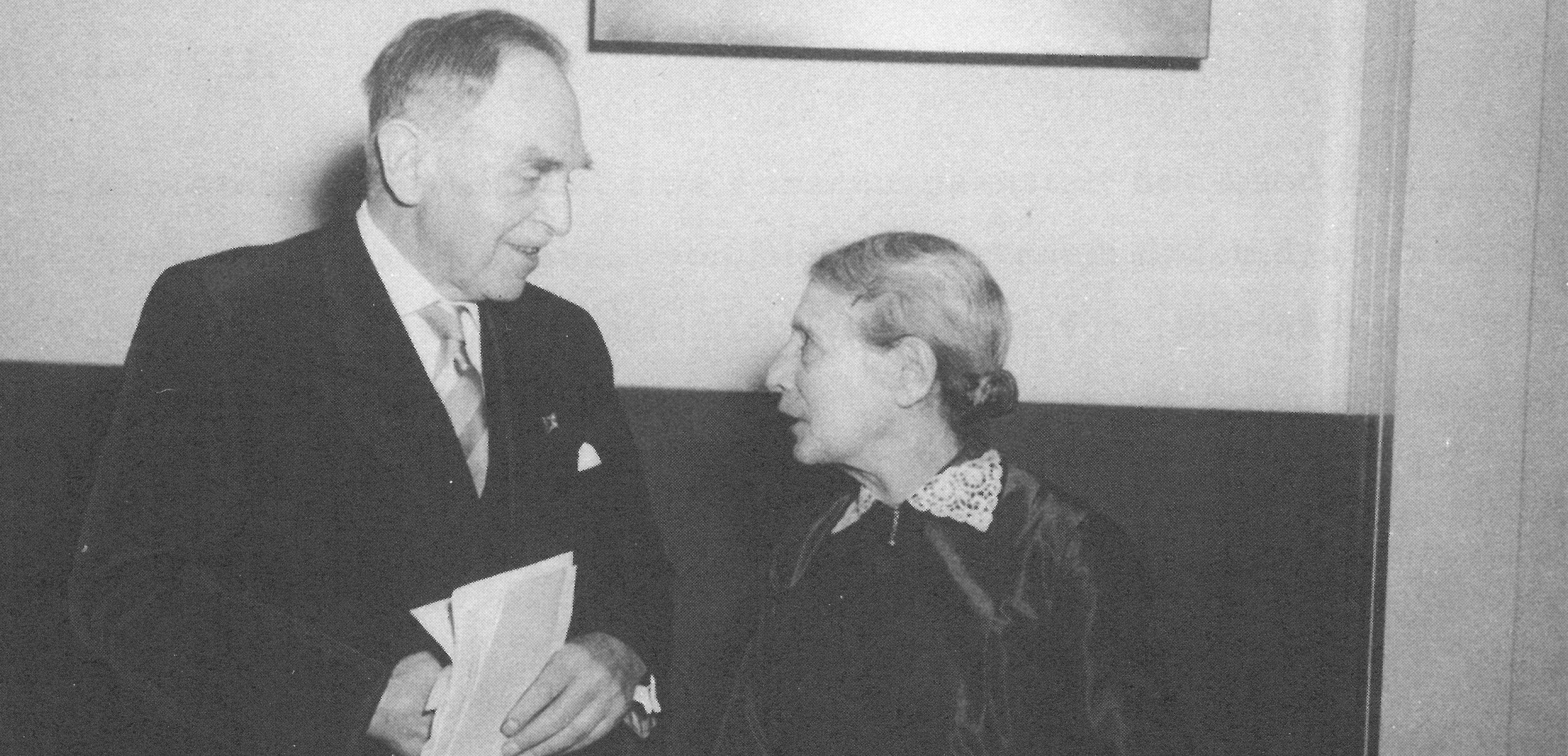 Lise Meitner und Otto Hahn am 14.3.1959 bei der Einweihung des HMI.